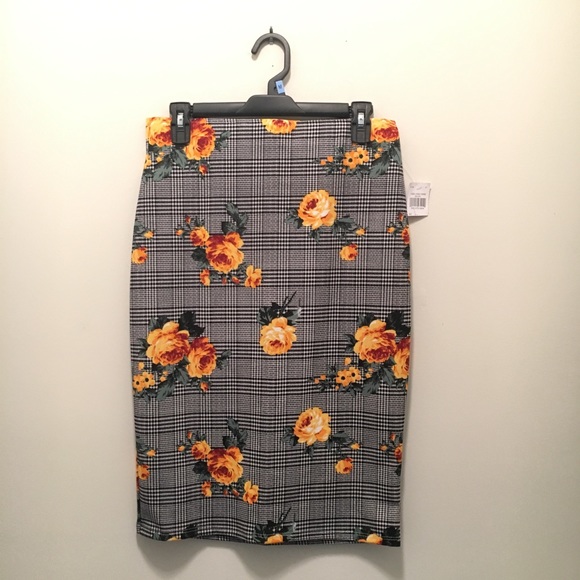 Rainbow Dresses & Skirts - Floral/Striped Pencil Skirt Rainbow Dresses & Skirts - Floral/Striped Pencil Skirt